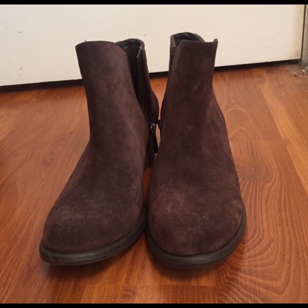 Jessica Simpson Booties - Picture 2 of 3